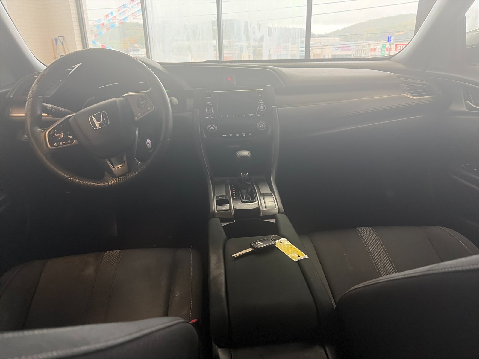 Used 2020 Polished Metal Metallic Honda LX image 16