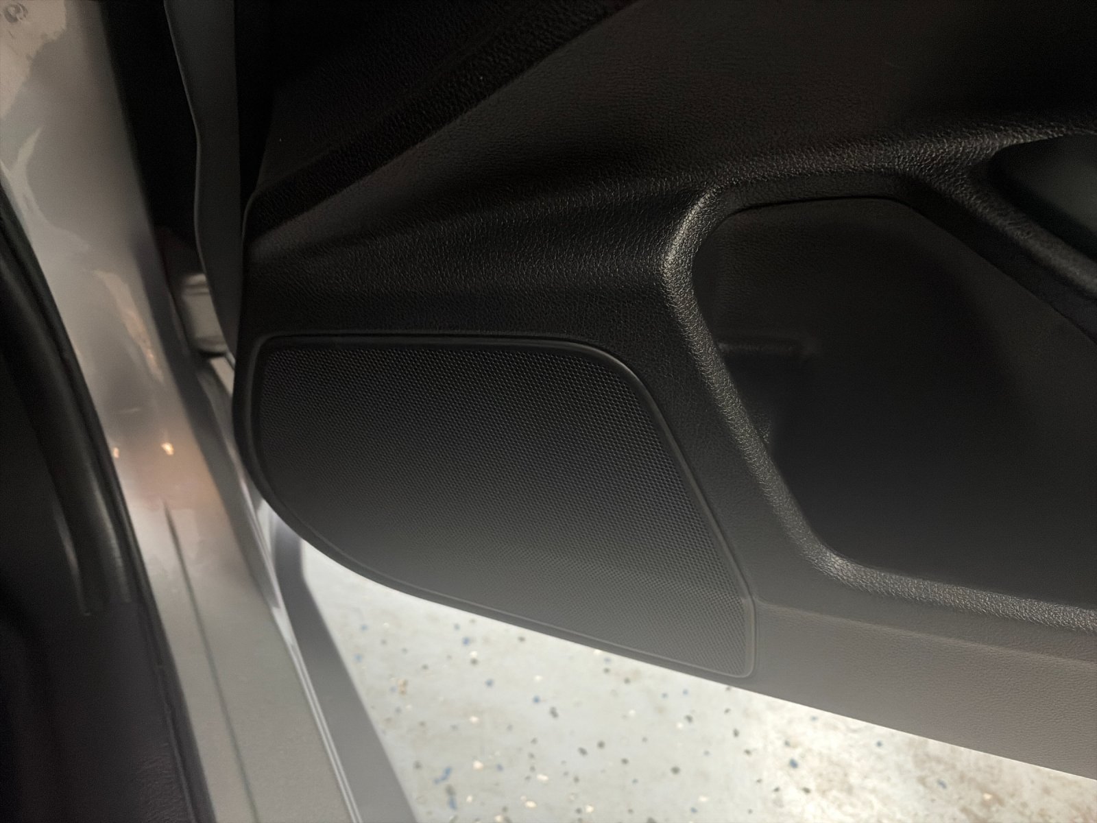 Used 2020 Polished Metal Metallic Honda LX image 21