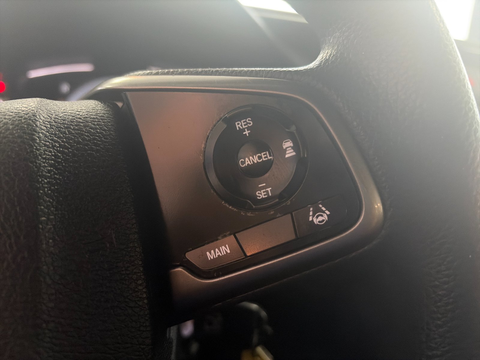 Used 2020 Polished Metal Metallic Honda LX image 29