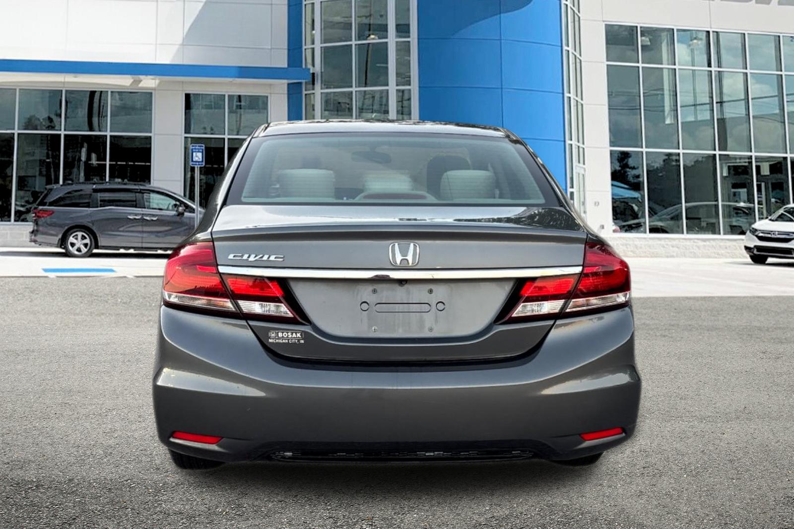 Used 2013 Polished Metal Metallic Honda LX image 4