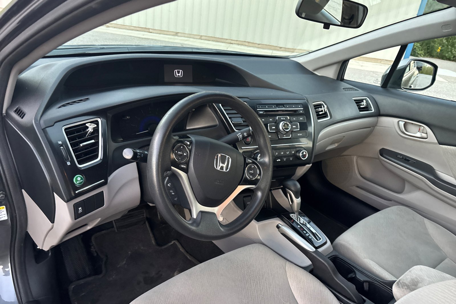 Used 2013 Polished Metal Metallic Honda LX image 11