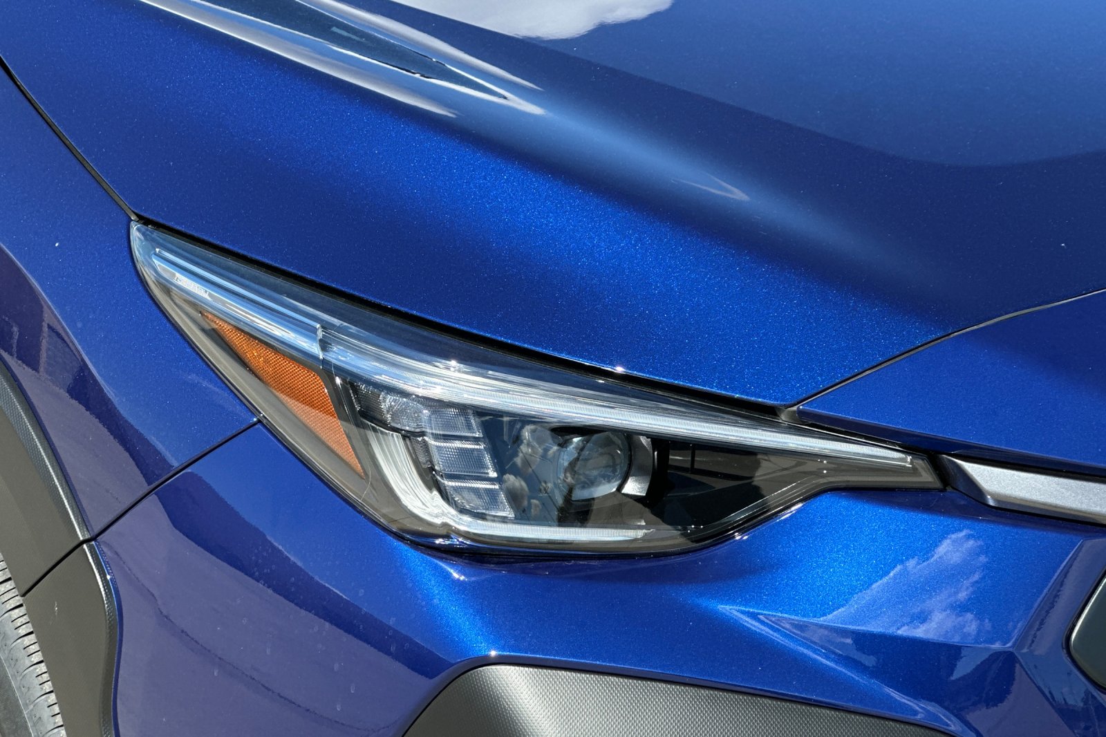 New 2026 SAPPHIRE BLUE PEARL Subaru Limited Hybrid image 34