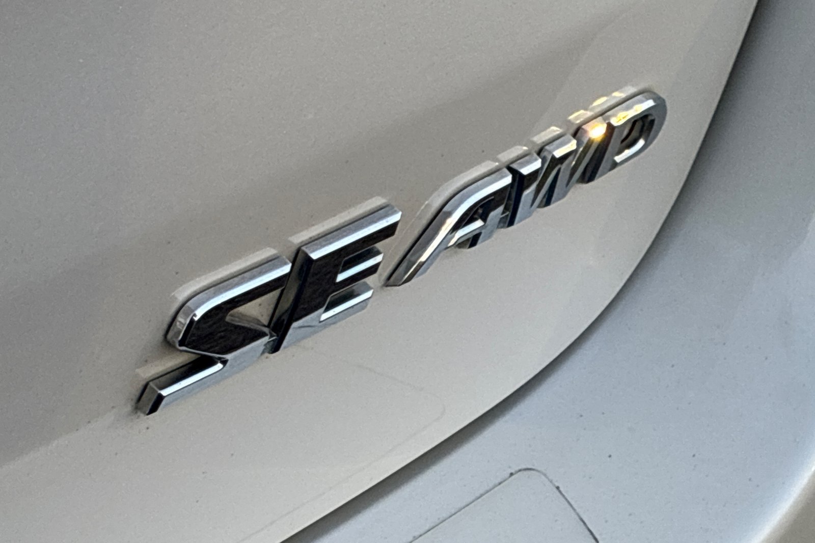 Used 2019 Blizzard Pearl Toyota SE image 44