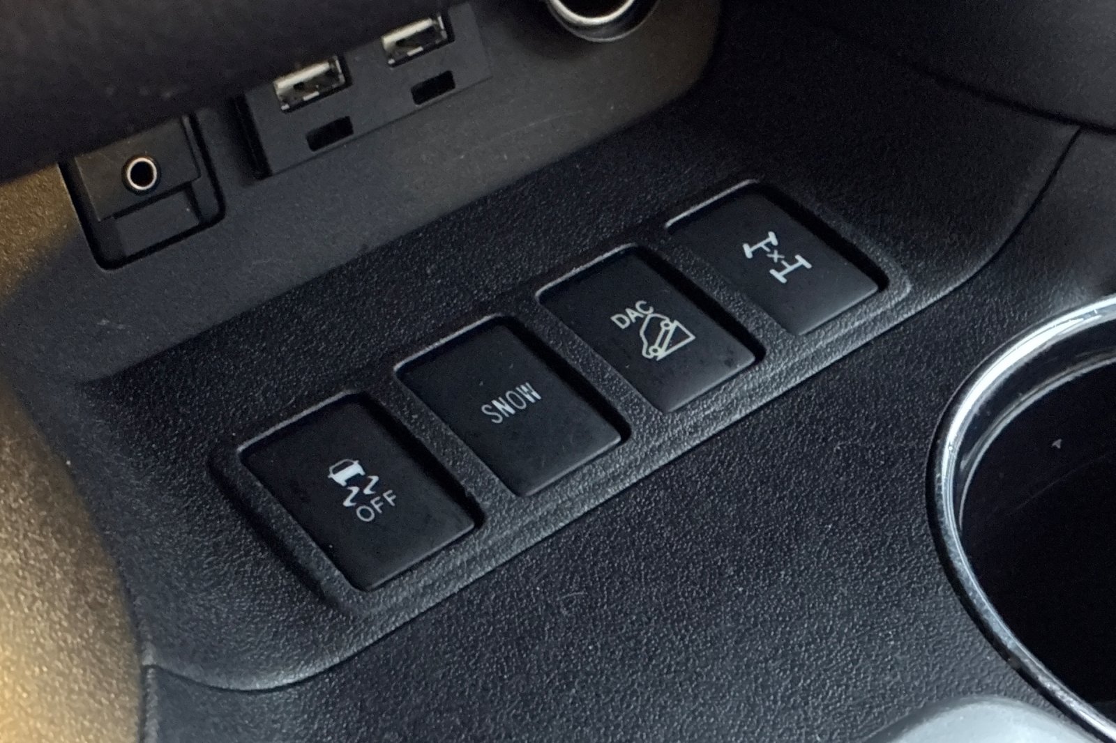 Used 2019 Blizzard Pearl Toyota SE image 47