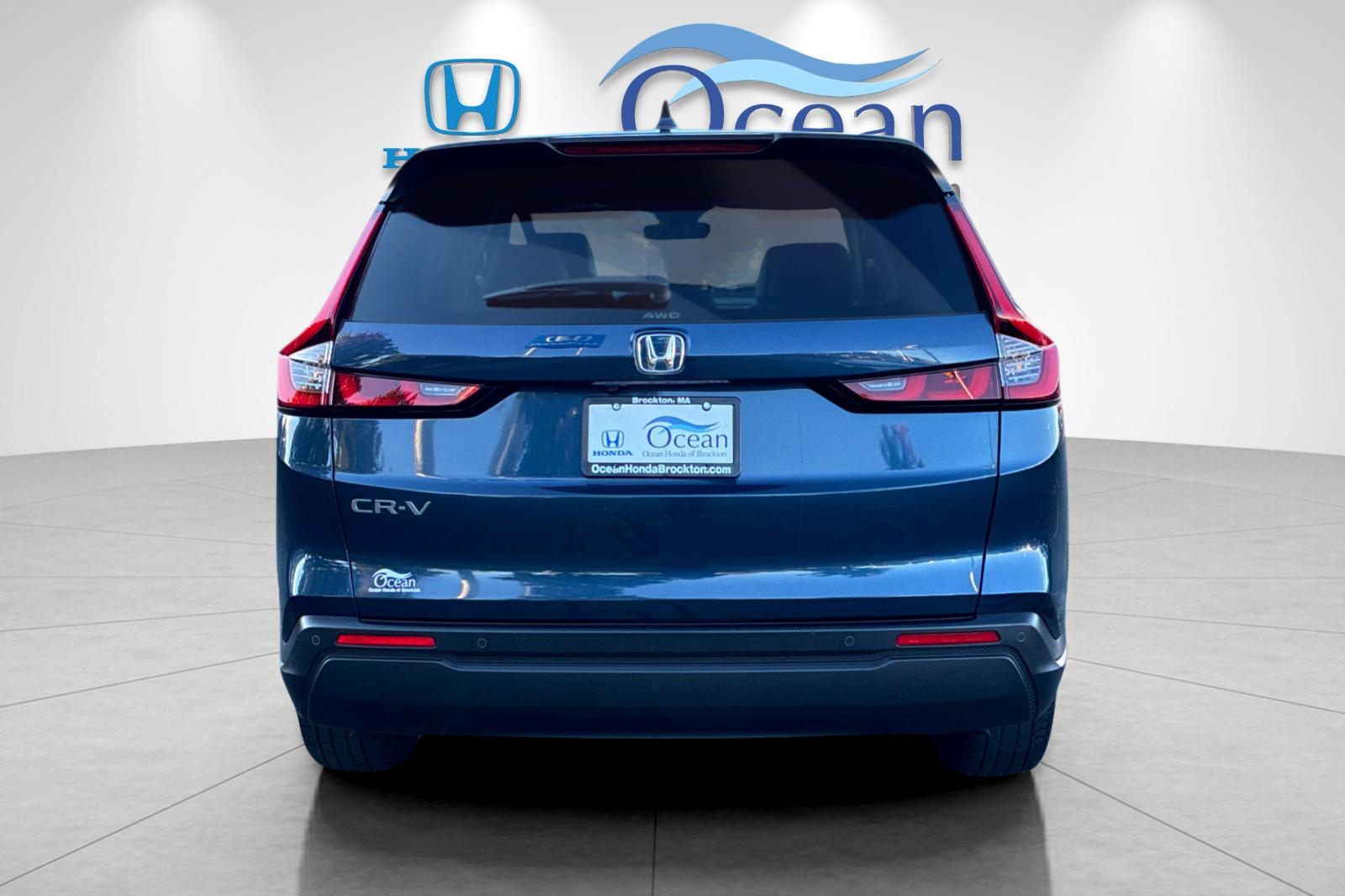 Used 2024 Canyon River Blue Metallic Honda EX-L image 4
