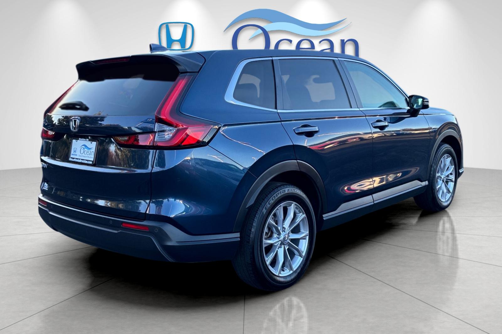 Used 2024 Canyon River Blue Metallic Honda EX-L image 3