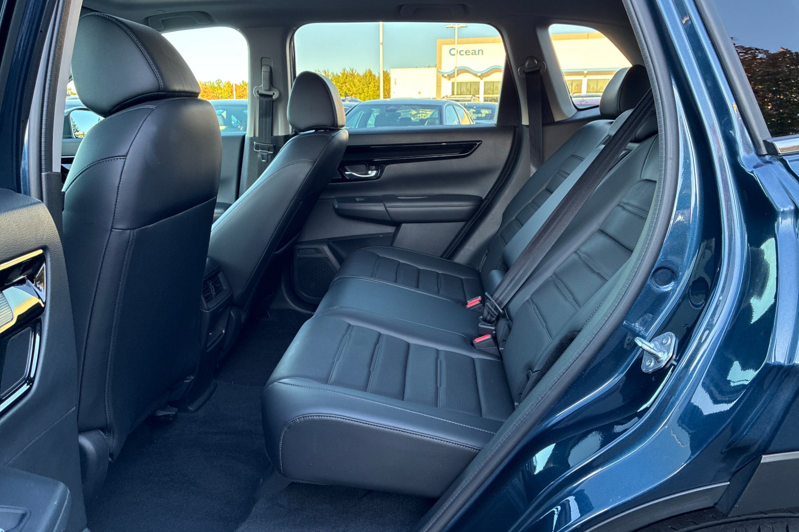 Used 2024 Canyon River Blue Metallic Honda EX-L image 15