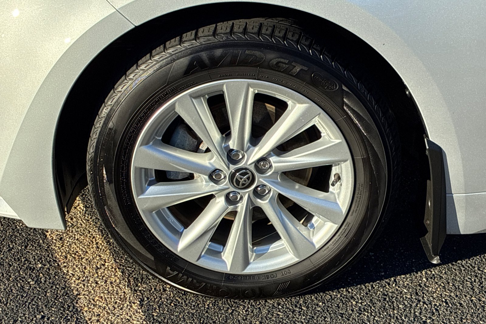 Used 2025 Classic Silver Metallic Toyota LE image 39