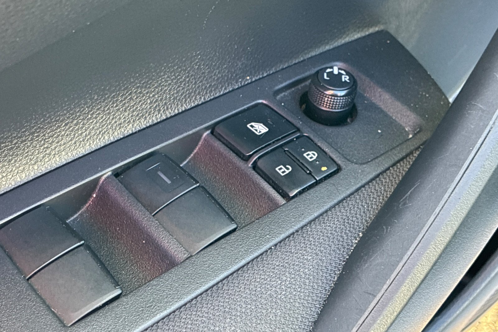 Used 2025 Classic Silver Metallic Toyota LE image 13
