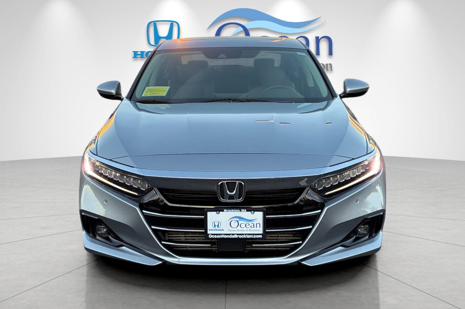 Used 2021 Lunar Silver Metallic Honda Touring 2.0T image 8