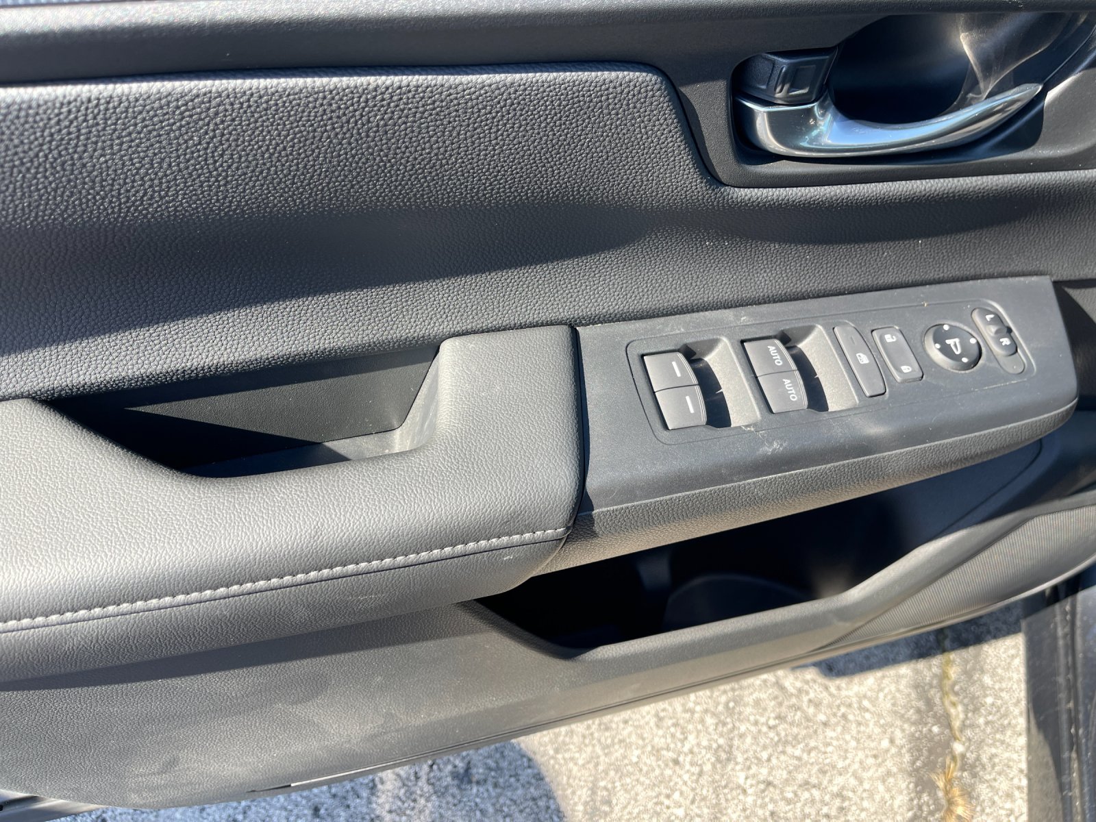 Used 2026  Honda EX image 13