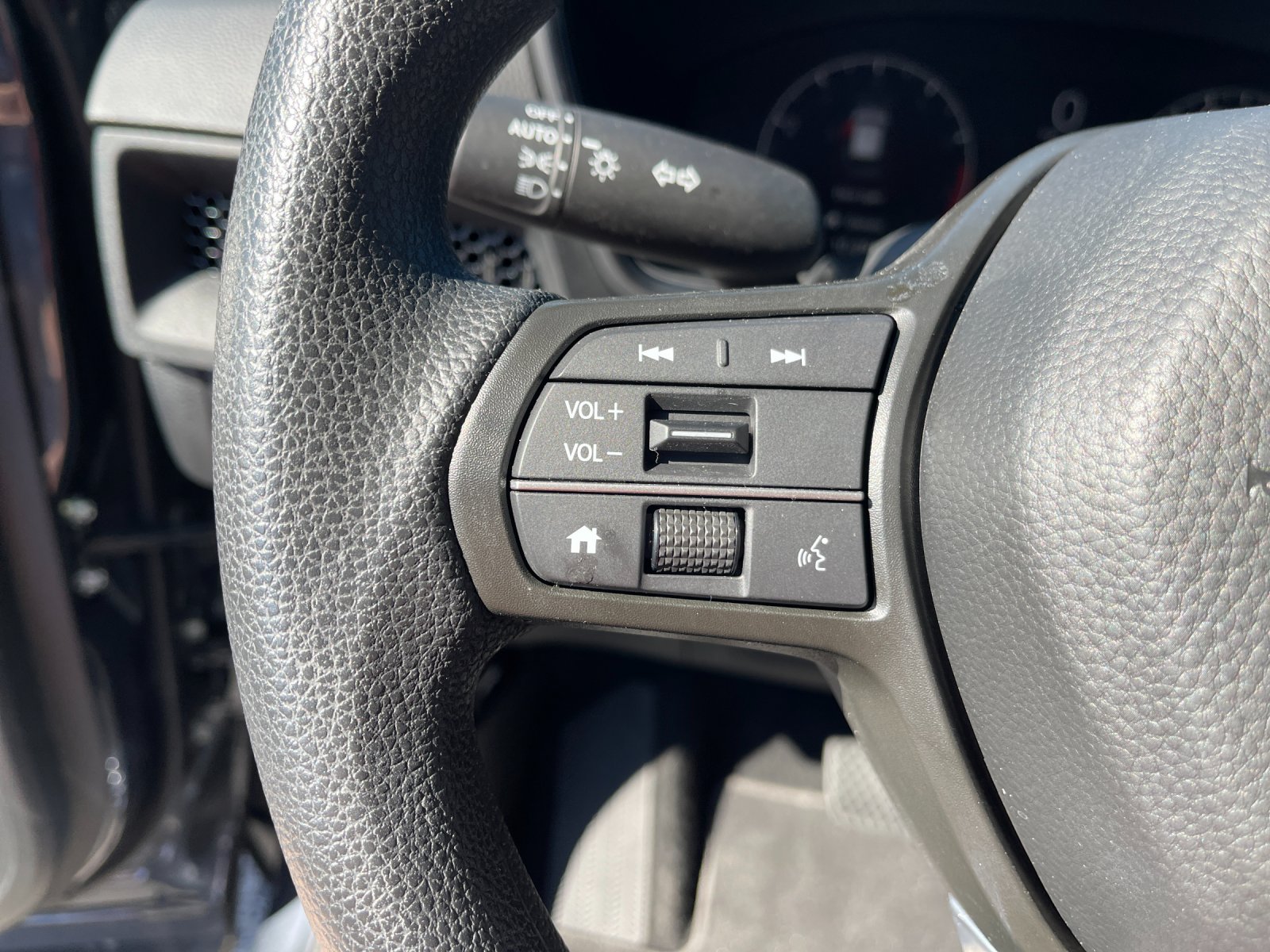 Used 2026  Honda EX image 28