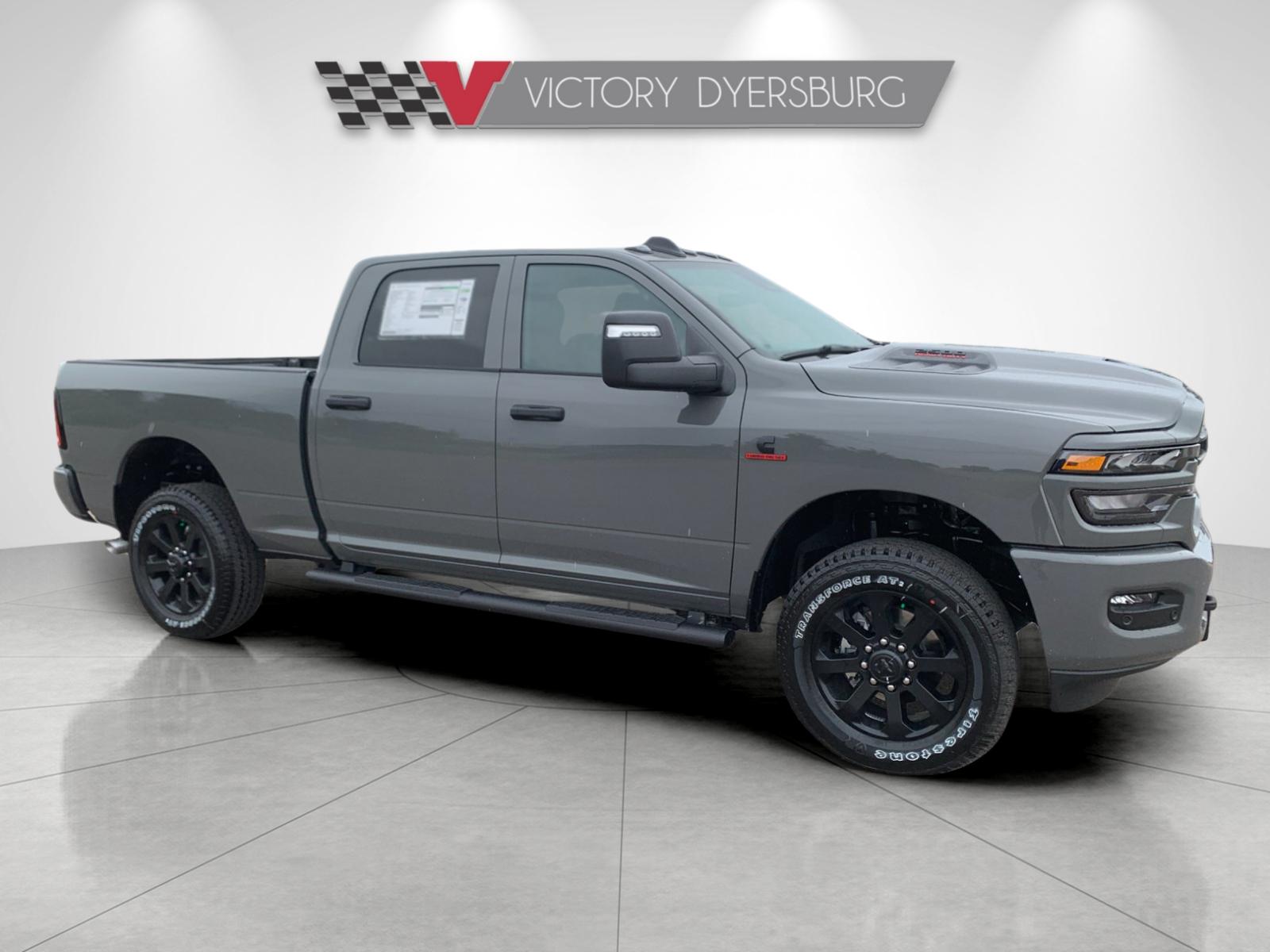 2027 RAM 2500 Pickup Tradesman/Black Express