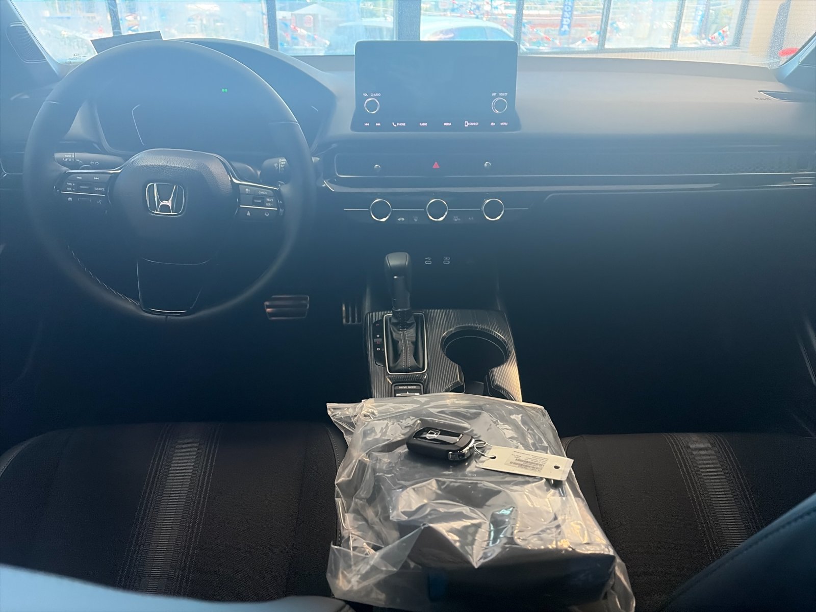 New 2026 Platinum White Pearl Honda FWD Sport image 16