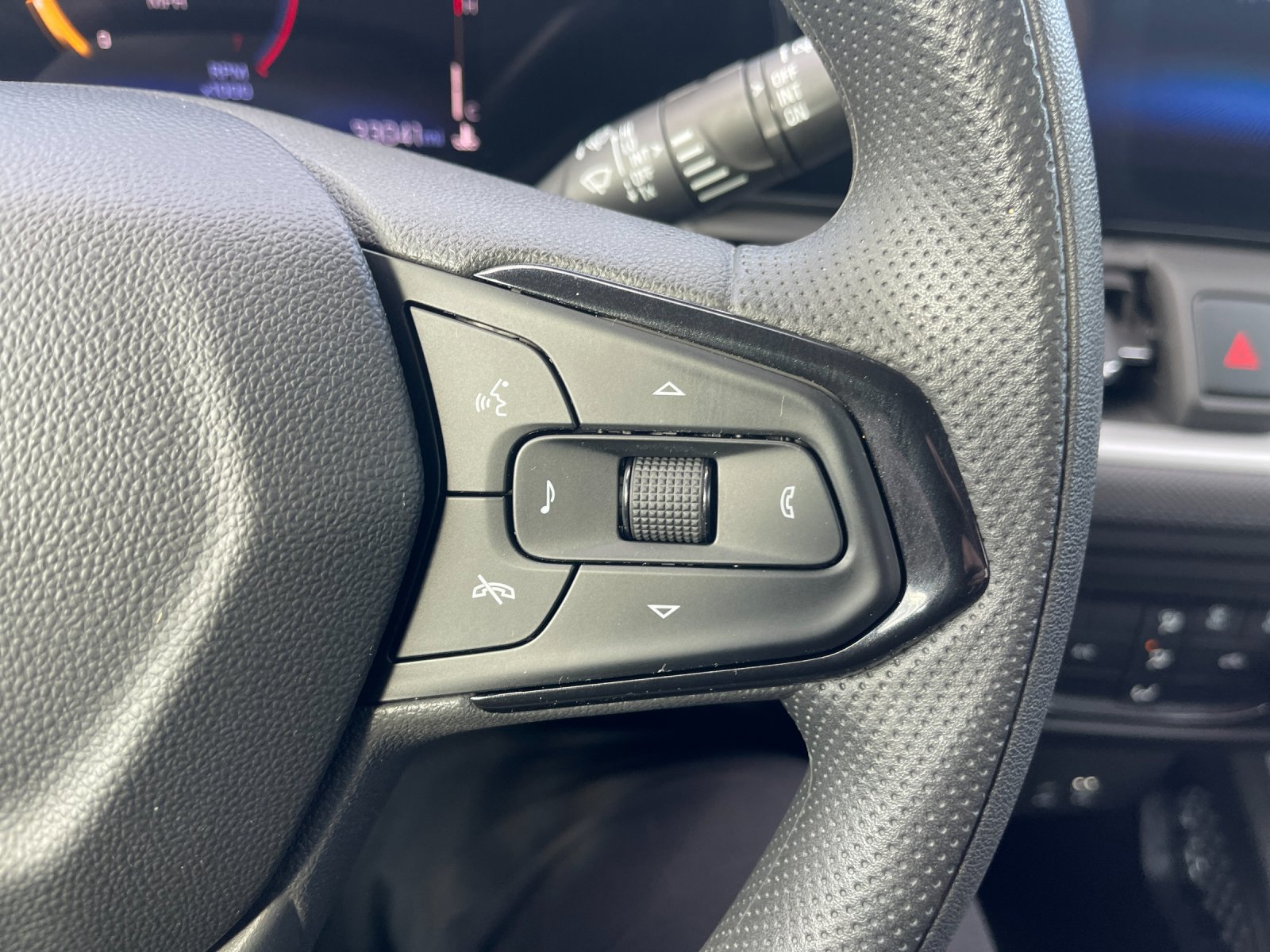Used 2024 Black Chevrolet LS image 28