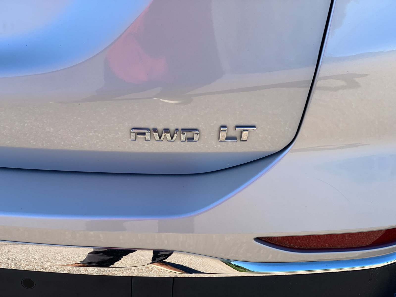 Used 2019 Silver Chevrolet LT image 34