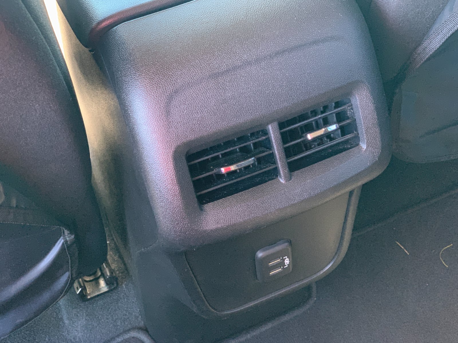 Used 2019 Silver Chevrolet LT image 16