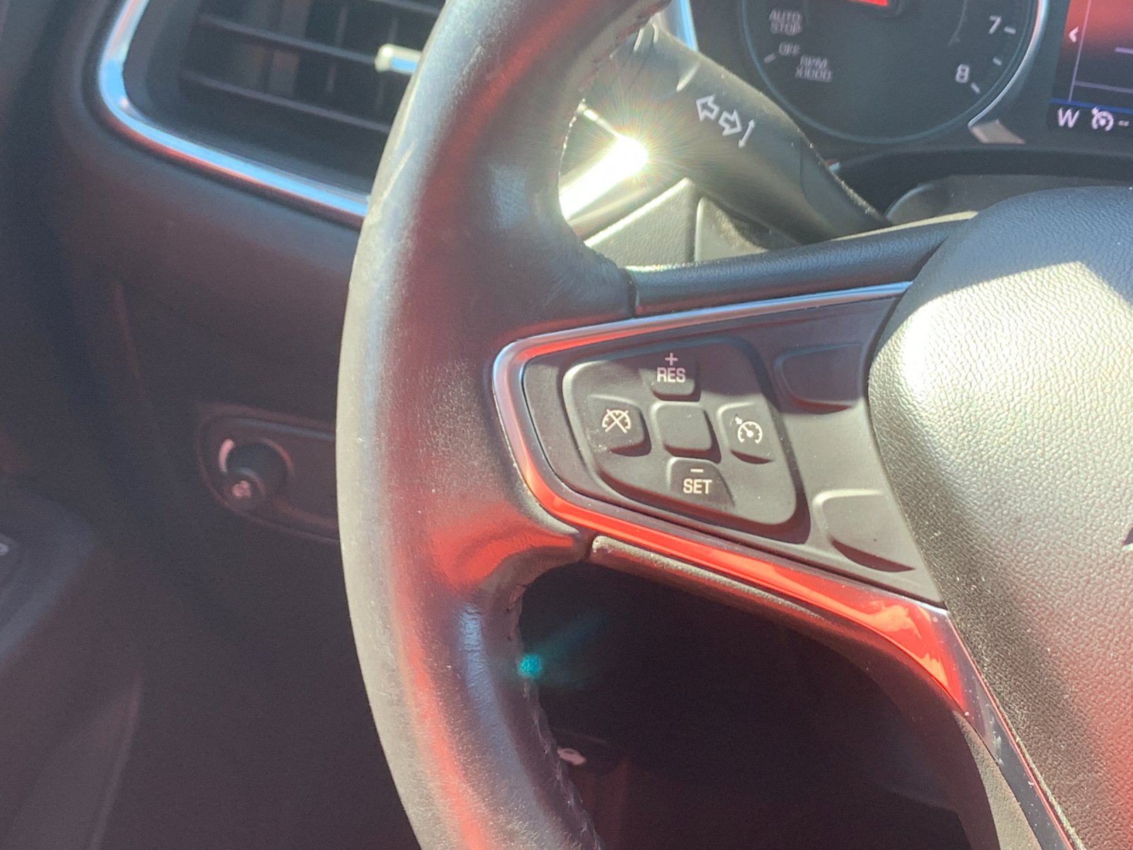 Used 2019 Silver Chevrolet LT image 28
