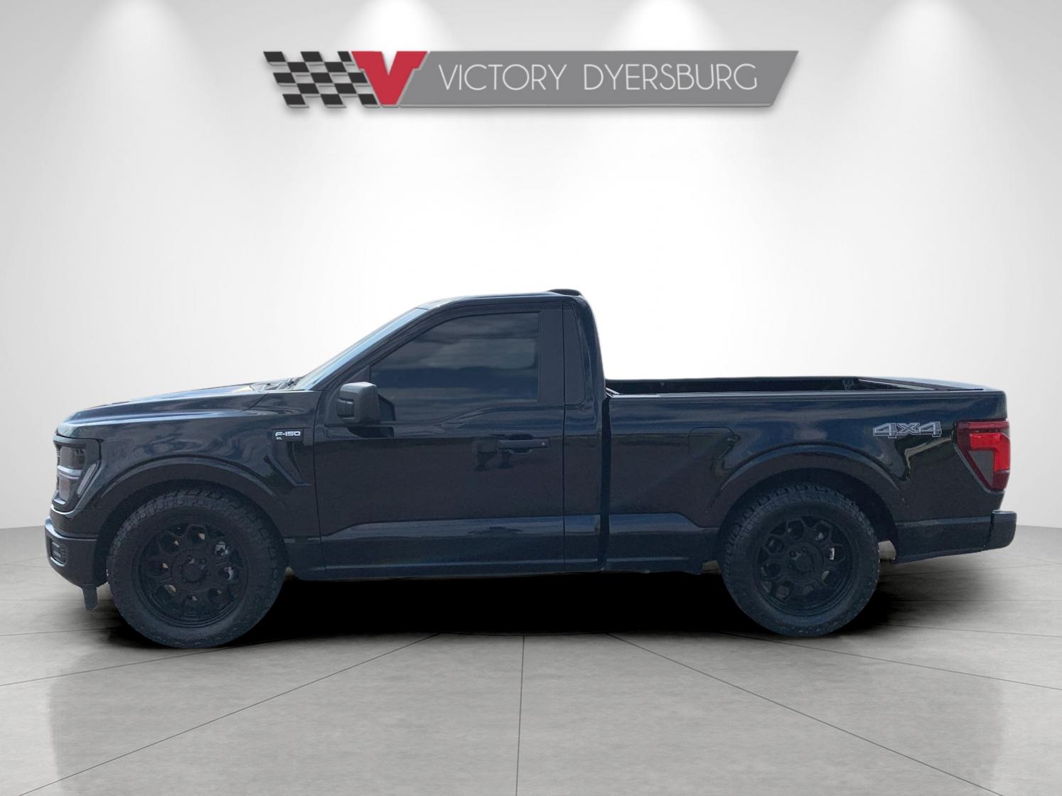Used 2025 Black Ford XL image 7