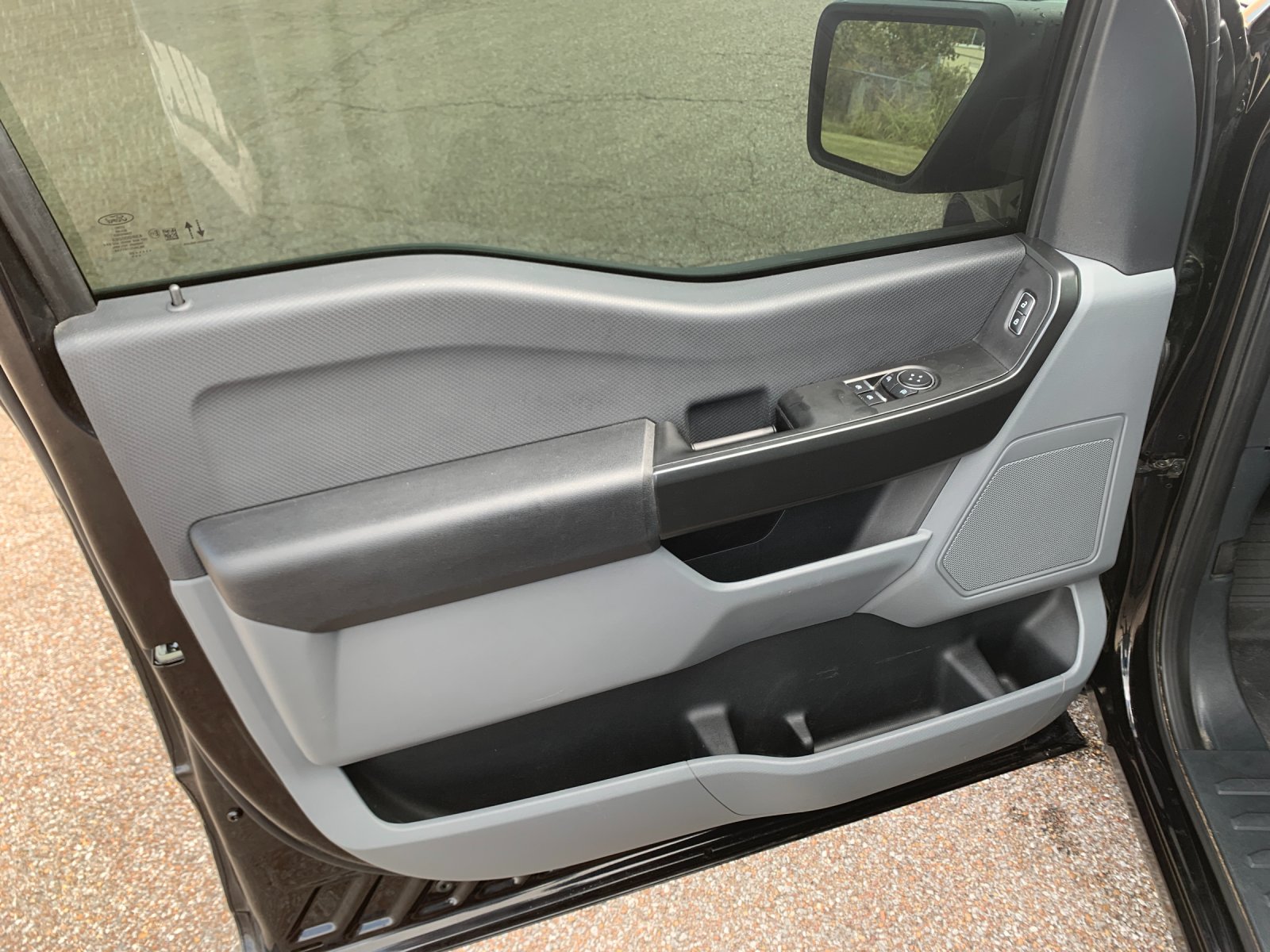 Used 2025 Black Ford XL image 13