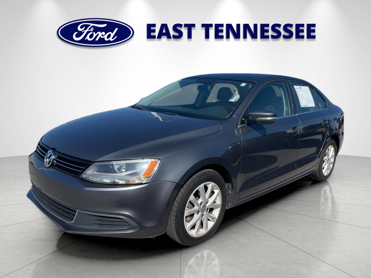 Used 2013 Gray Volkswagen 2.5L SE image 7