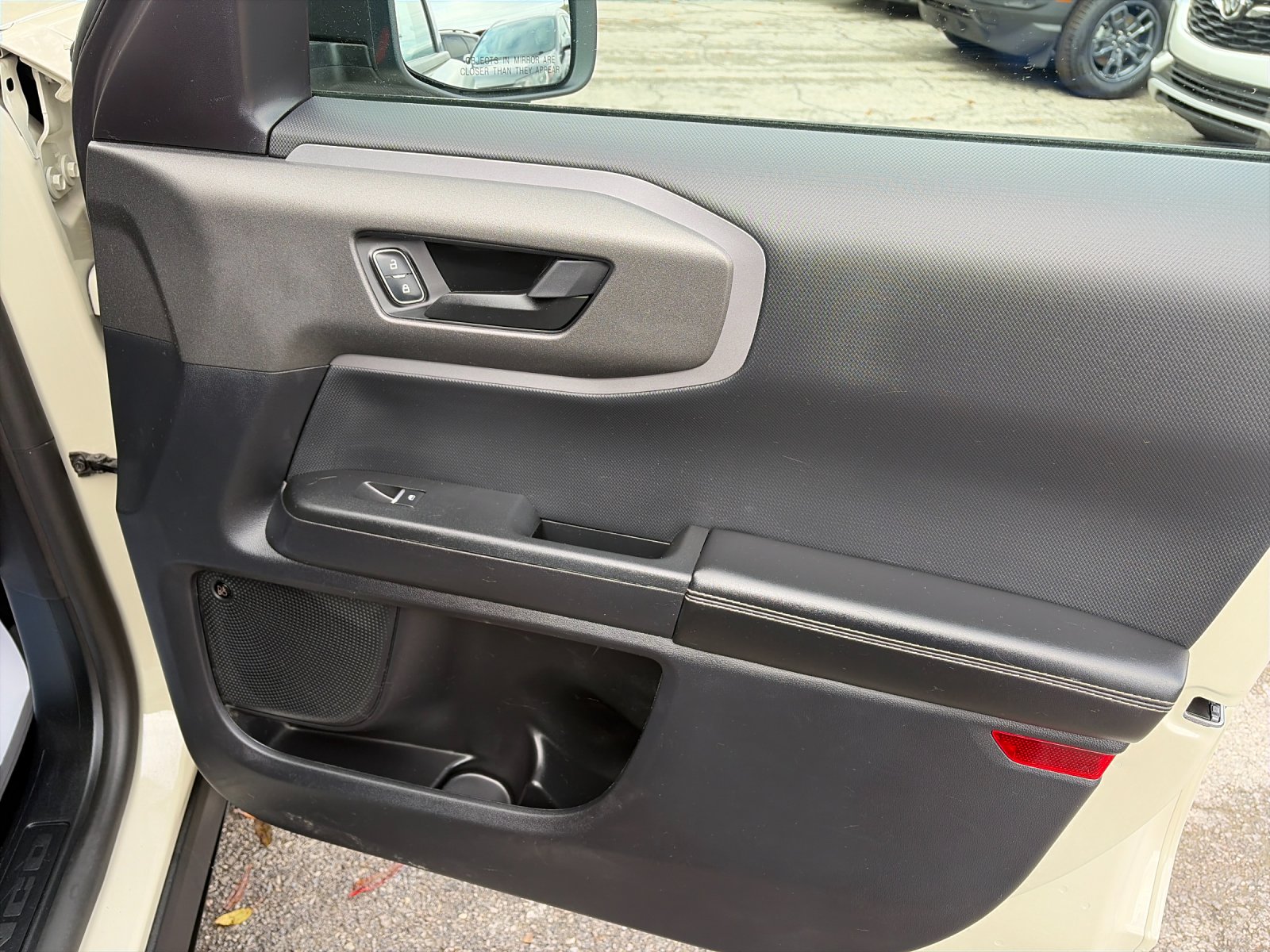 Used 2025 Desert Sand Ford Outer Banks image 20