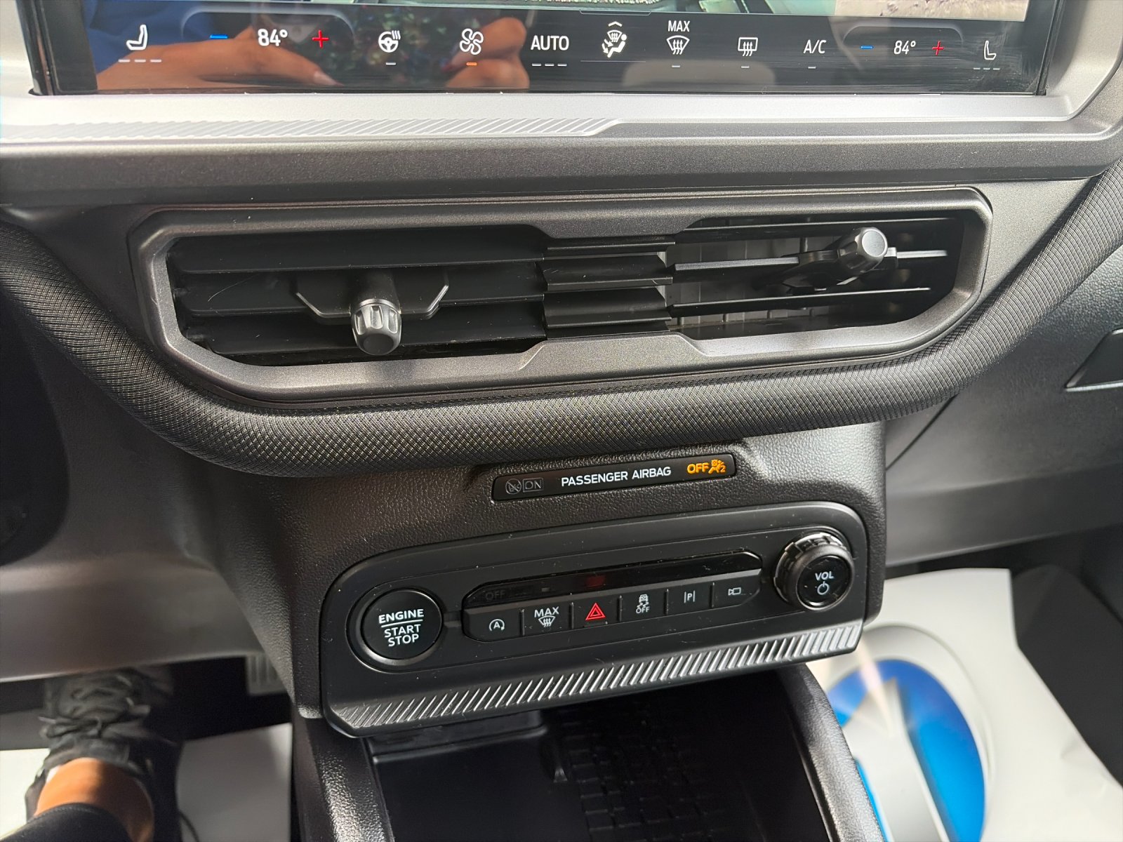 Used 2025 Desert Sand Ford Outer Banks image 25