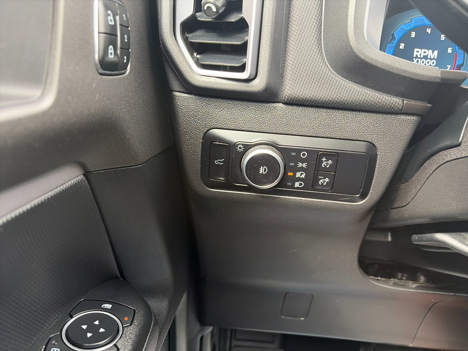 Used 2025 Desert Sand Ford Outer Banks image 33