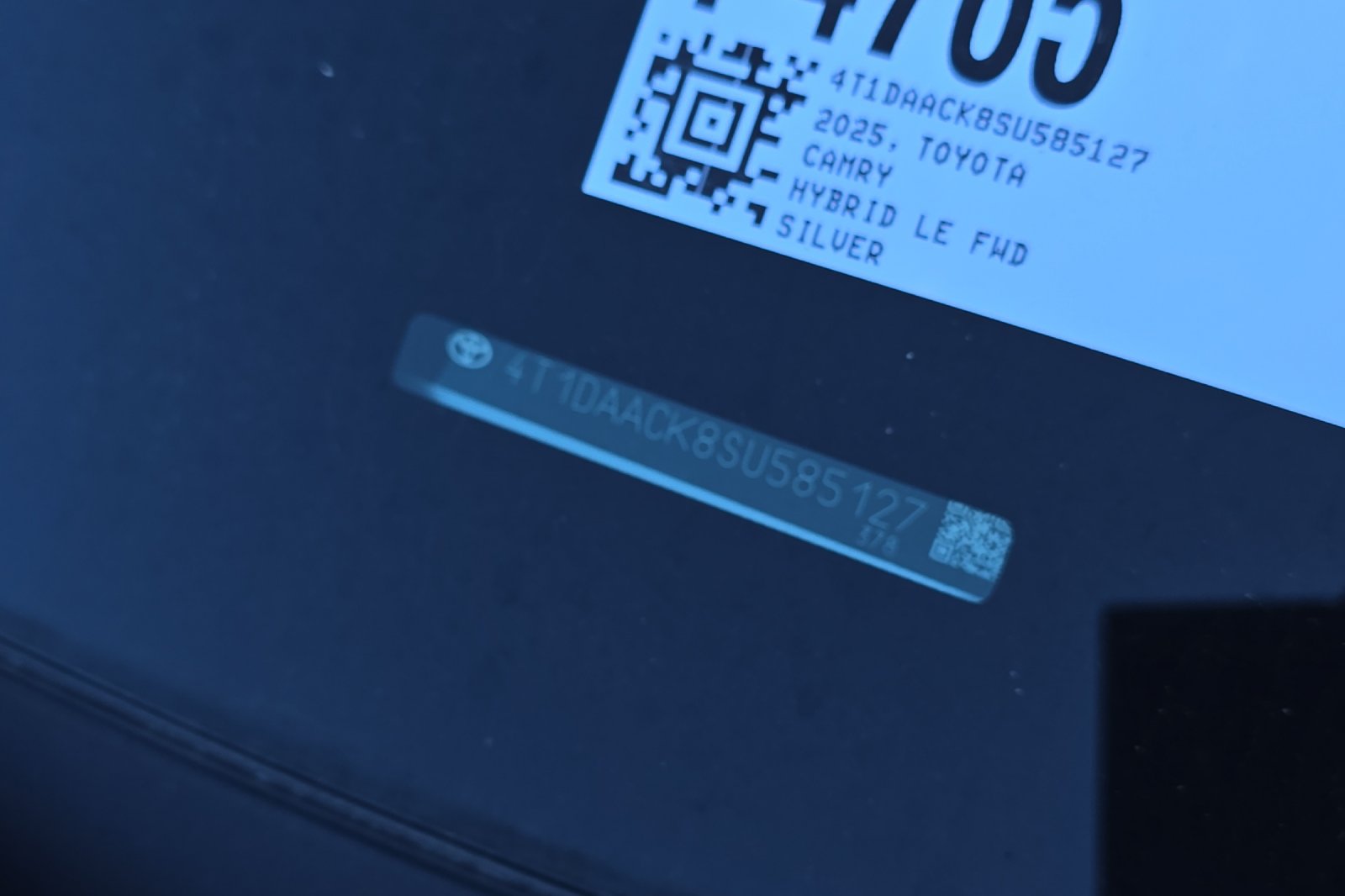 Used 2025 Silver Toyota LE image 3
