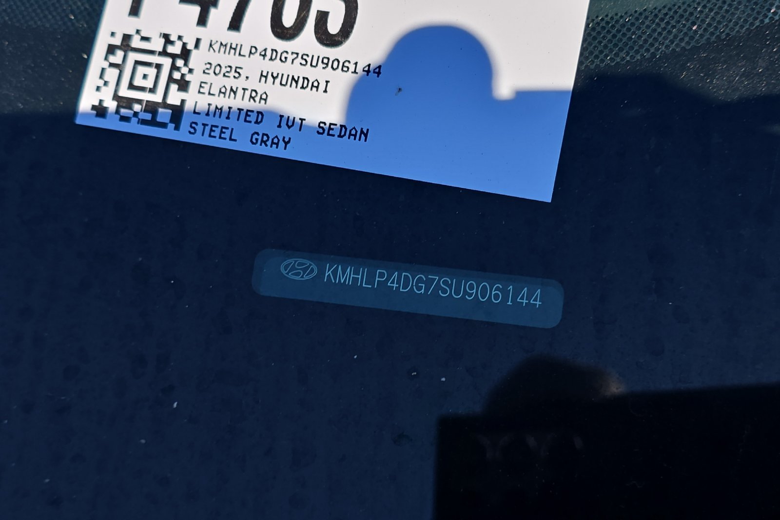 Used 2025 Silver Hyundai Limited image 3