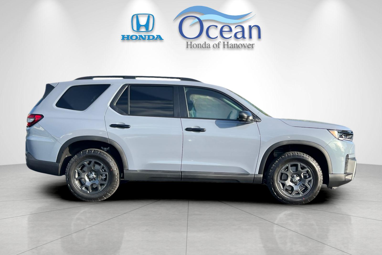 New 2026 Sonic Gray Pearl Honda TrailSport image 6