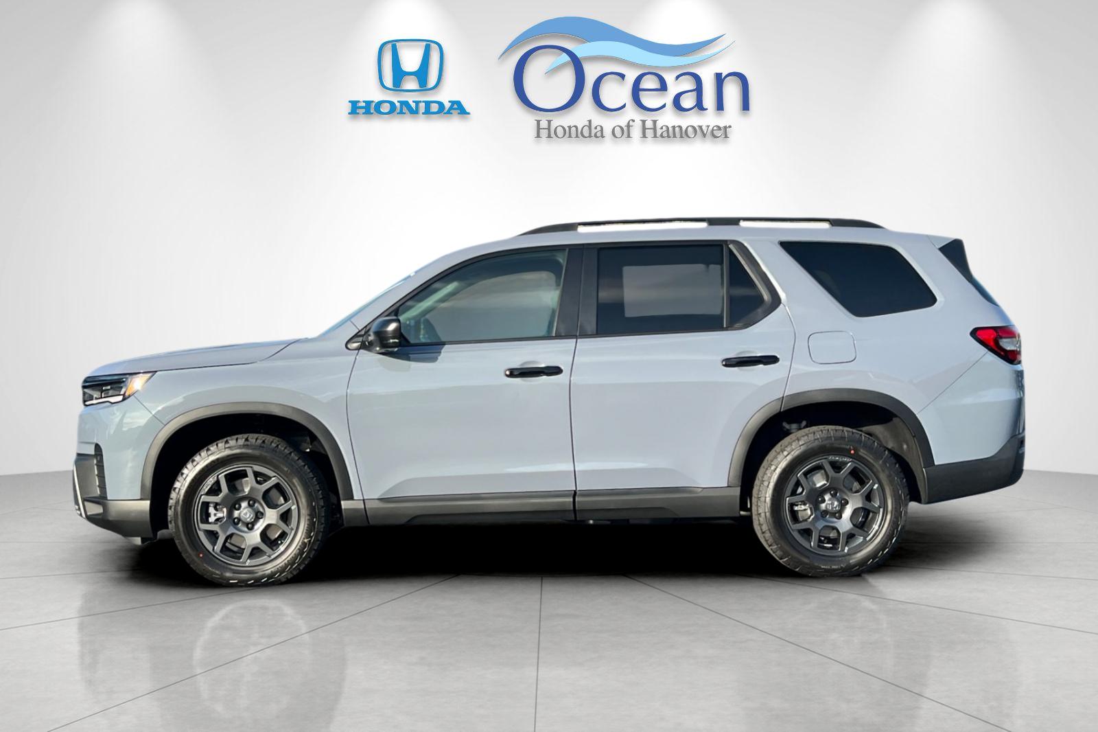 New 2026 Sonic Gray Pearl Honda TrailSport image 2