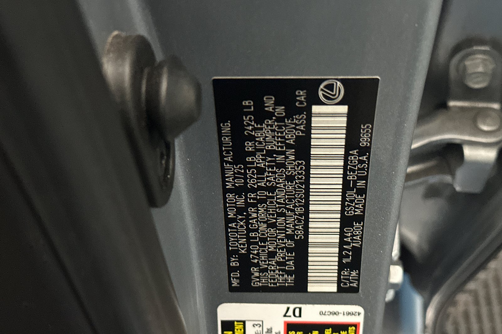 Used 2025 Silver Lexus 350 image 27