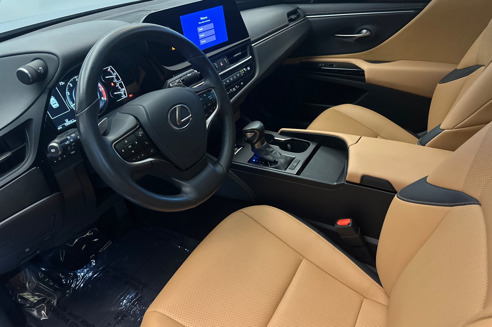Used 2025 Silver Lexus 350 image 10