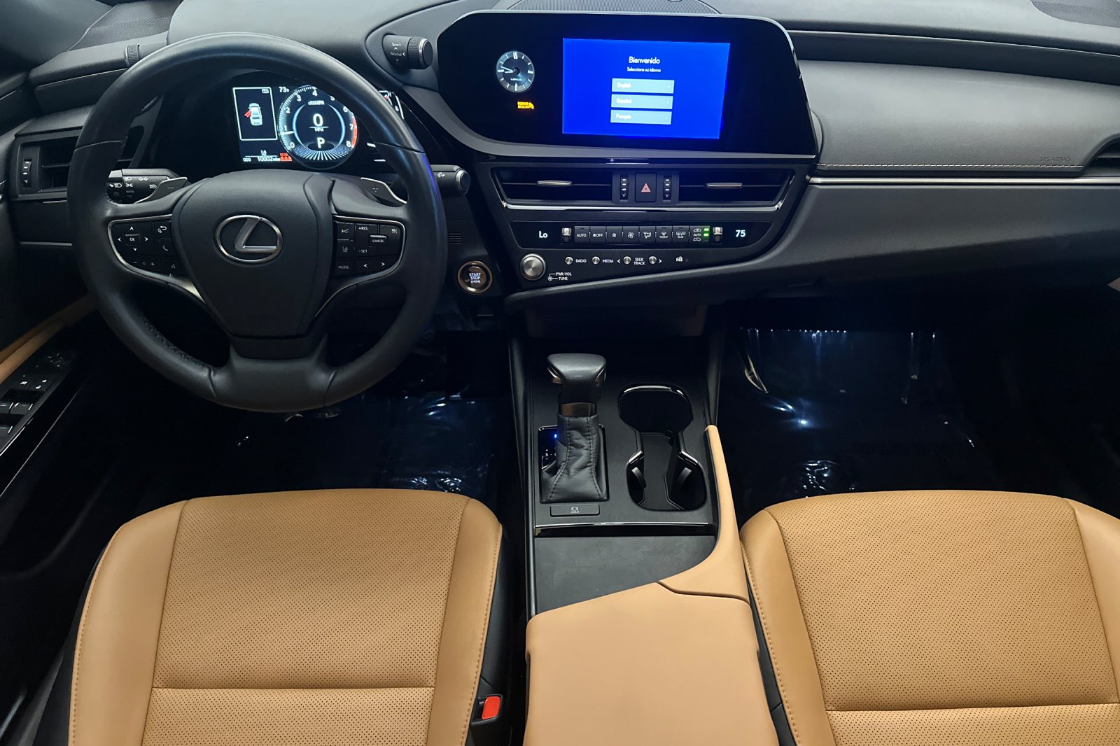 Used 2025 Silver Lexus 350 image 13