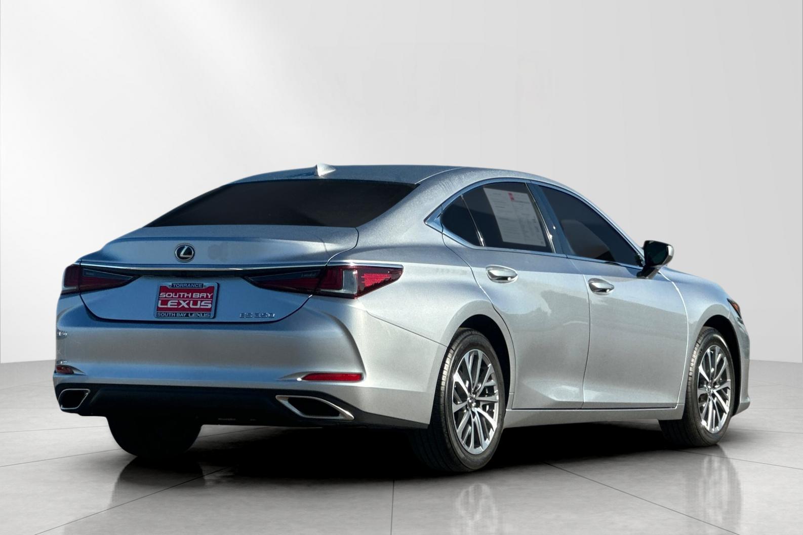 Used 2025 Silver Lexus 350 image 6