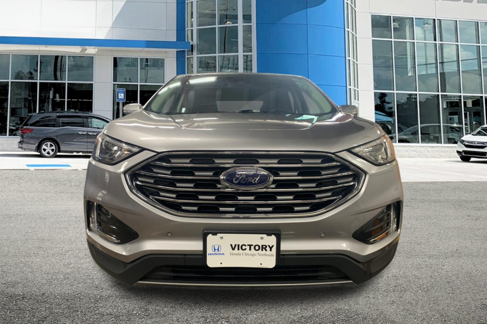Used 2024 Silver Ford Titanium image 8
