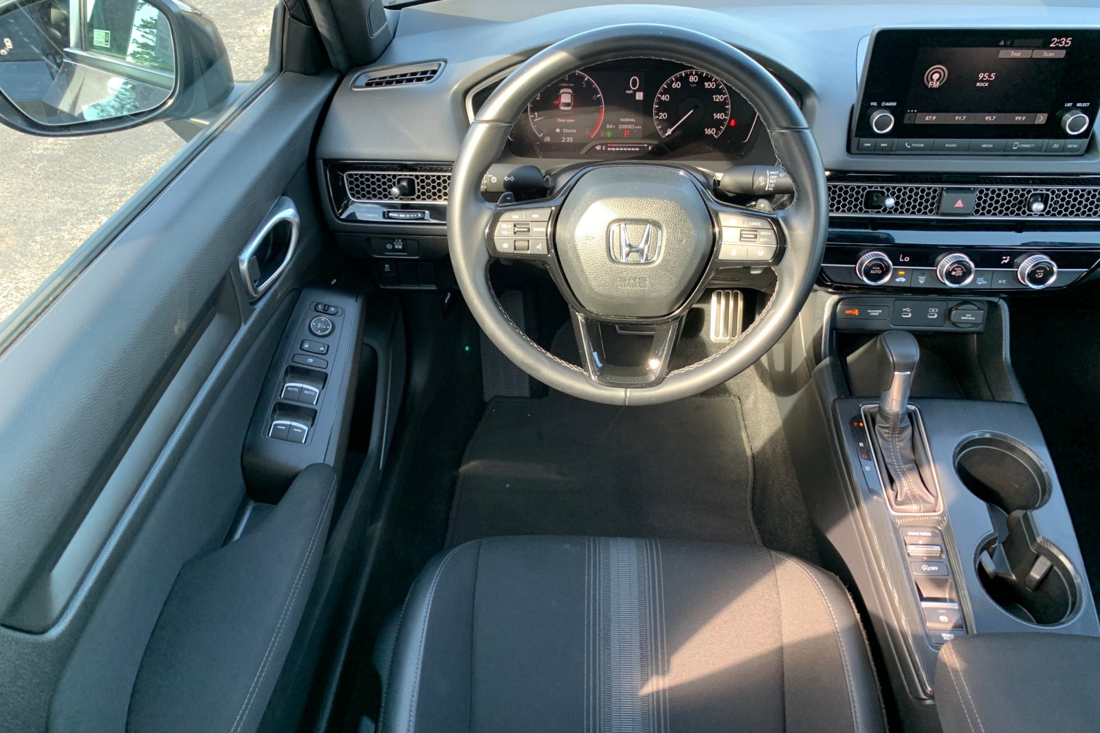 Certified Used 2025  Honda Sport image 18