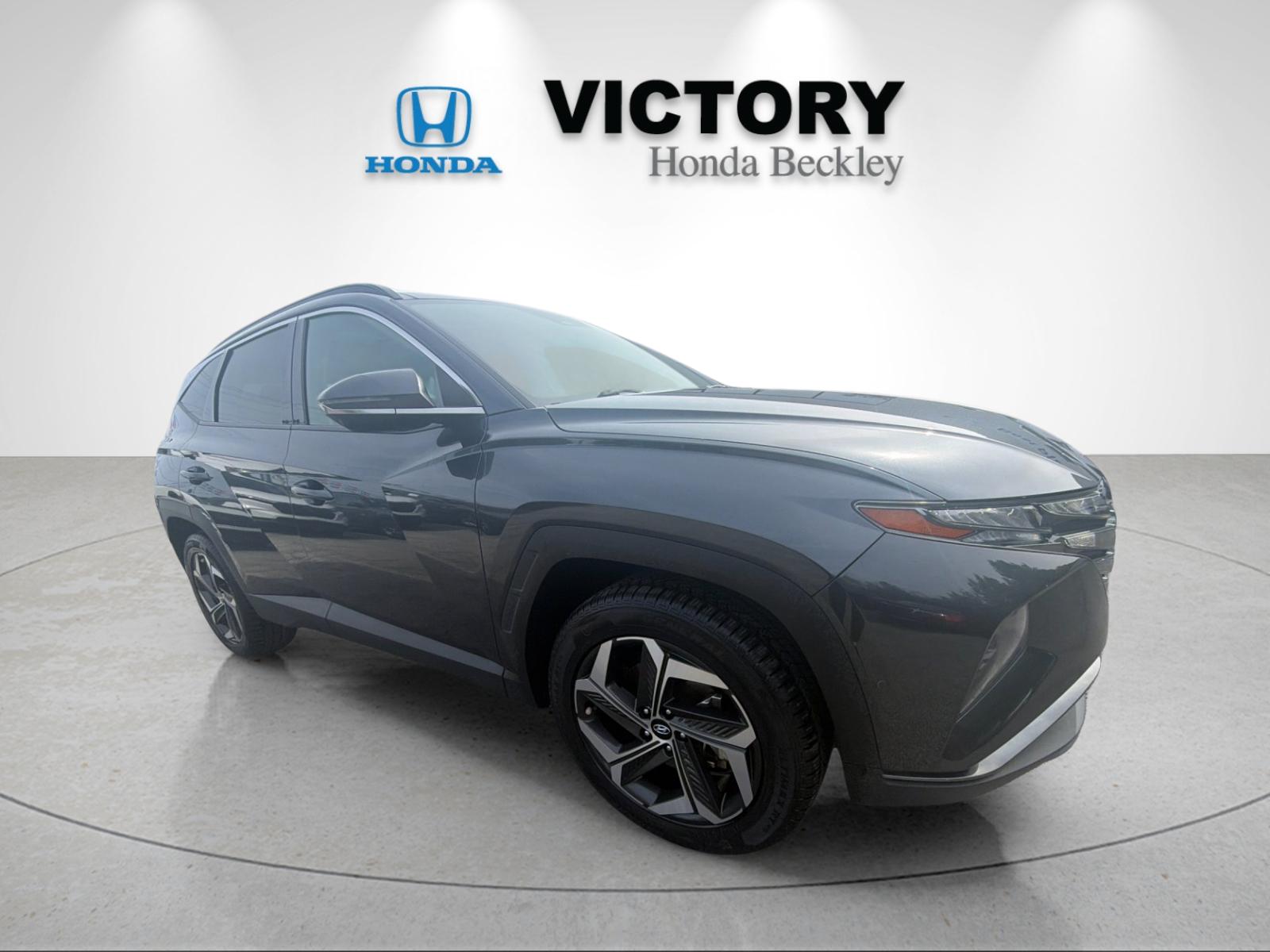 Used 2024 Dark Gray Metallic Hyundai Limited image 7