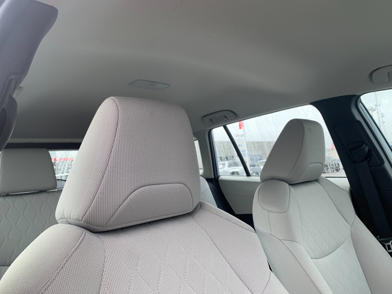 Used 2023  Toyota L image 19