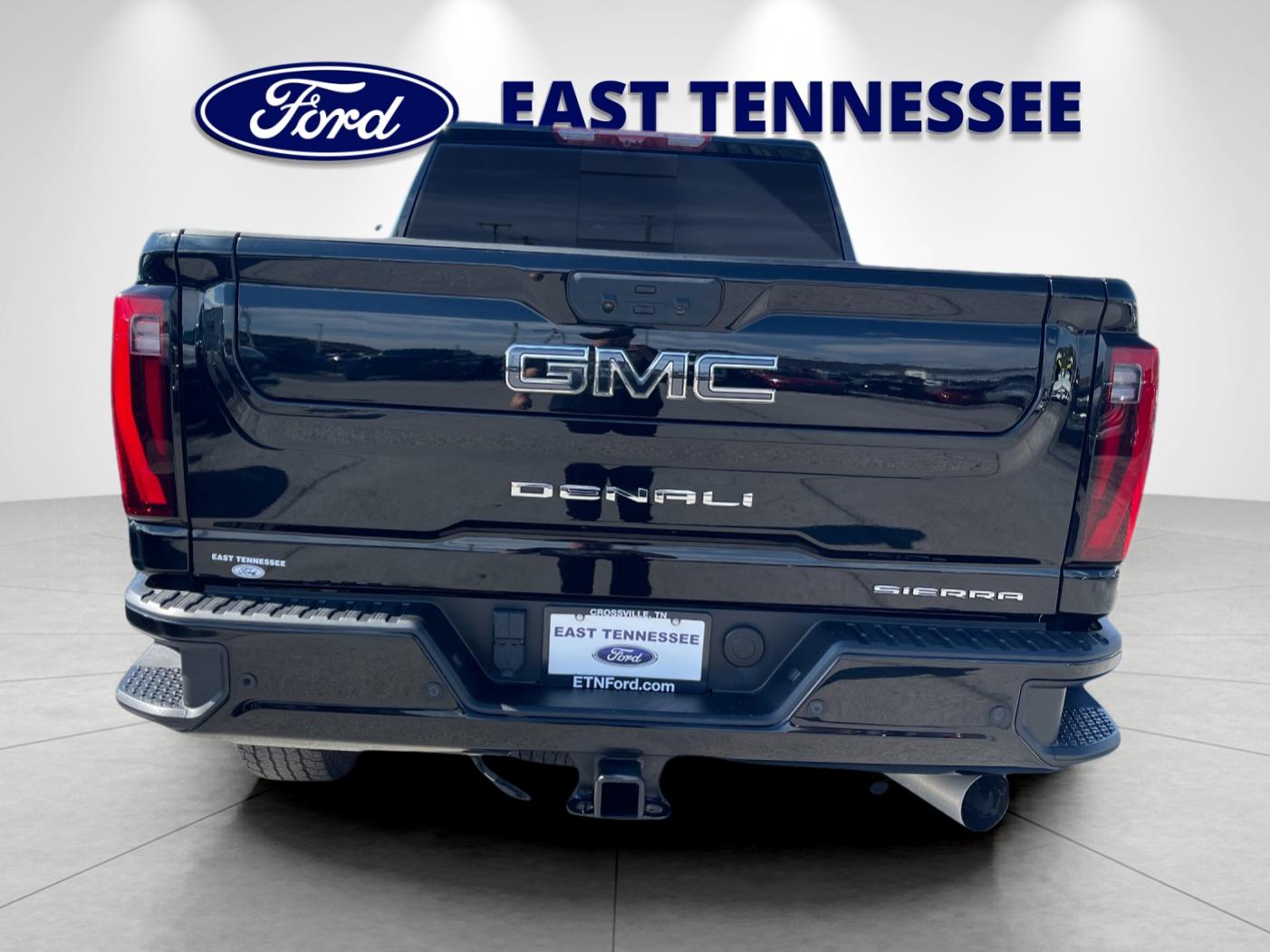 Used 2026 Black GMC Denali Ultimate image 4