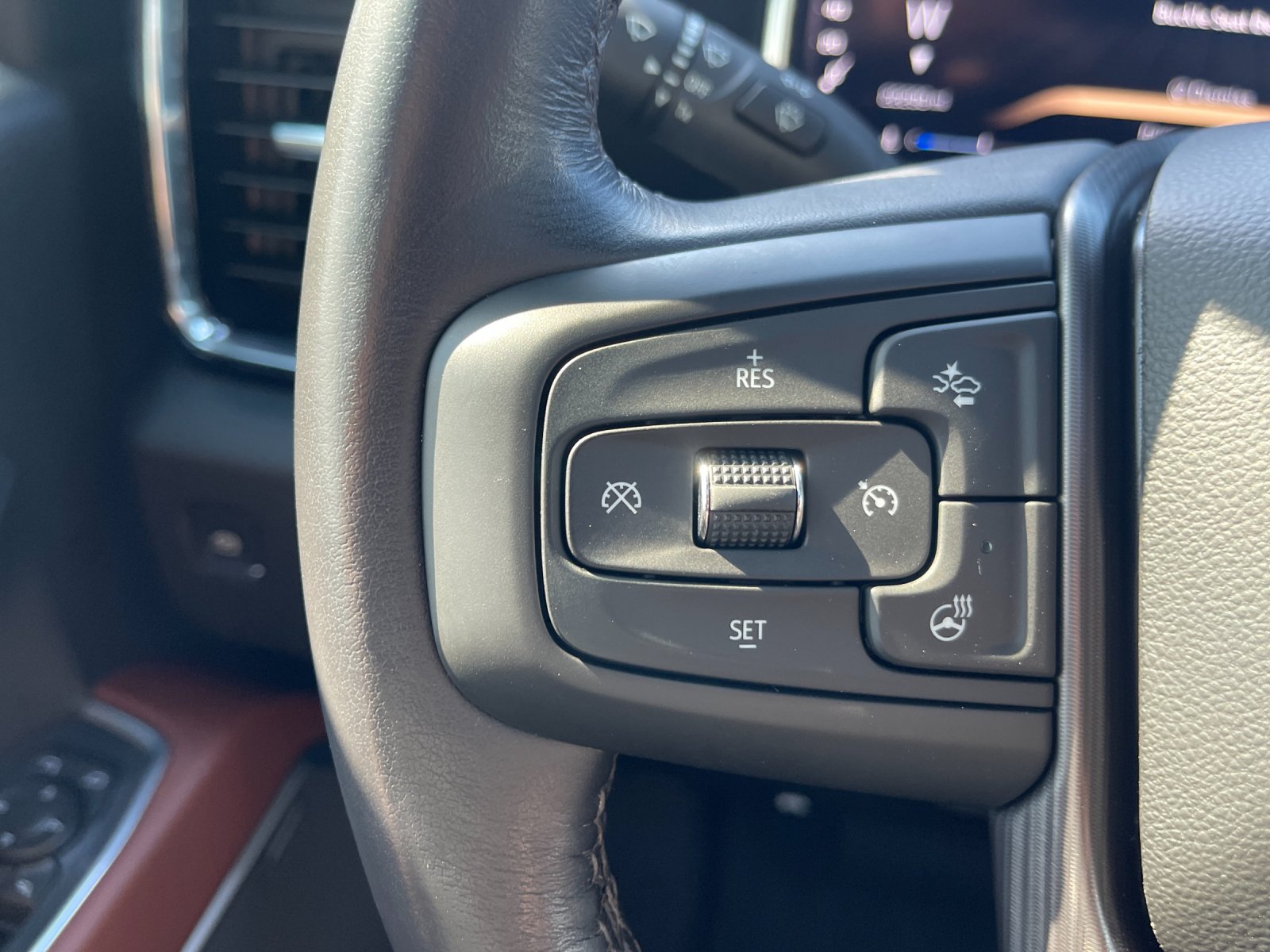 Used 2026 Black GMC Denali Ultimate image 29