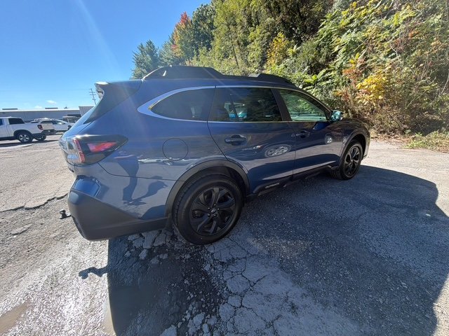 Used 2021 Abyss Blue Pearl Subaru Onyx Edition XT image 5