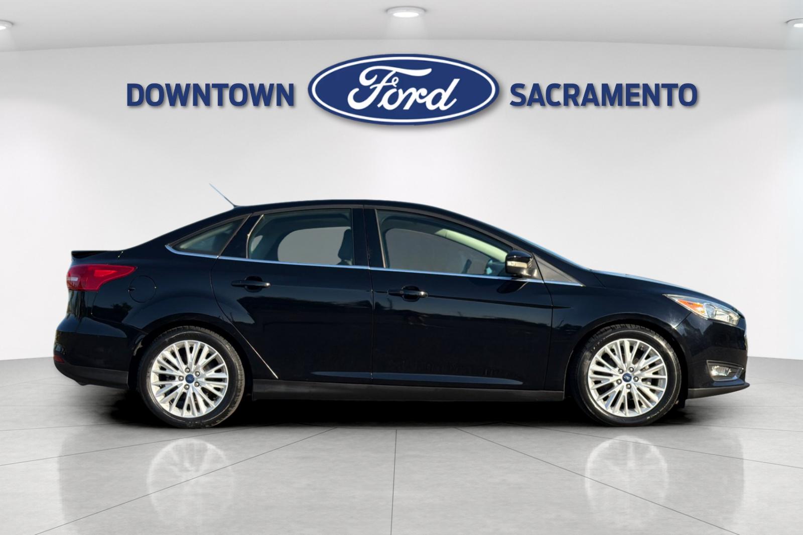 Certified Used 2018 Shadow Black Ford Titanium image 7