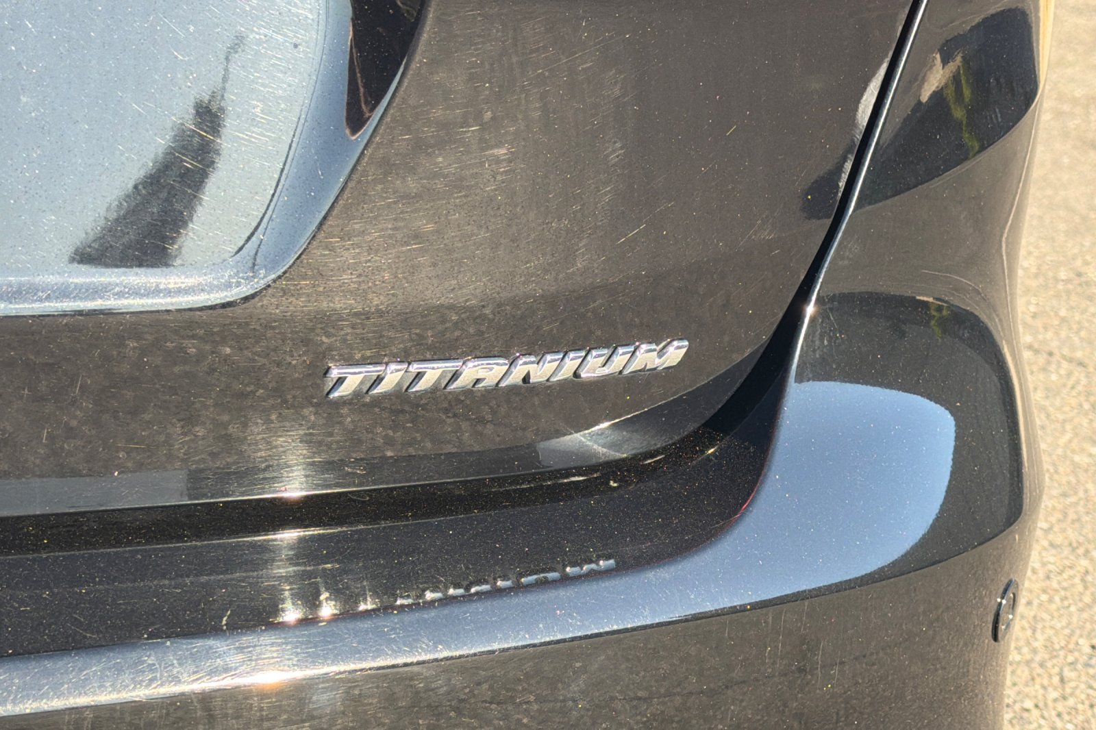 Certified Used 2018 Shadow Black Ford Titanium image 13