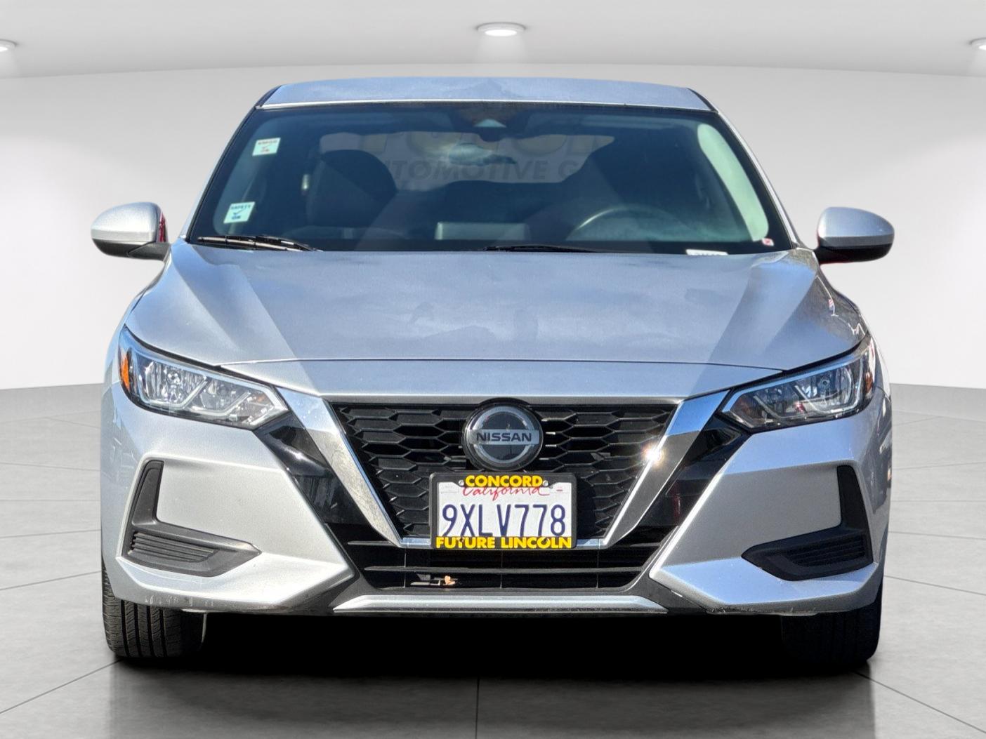 Used 2021 Silver Nissan SV image 8