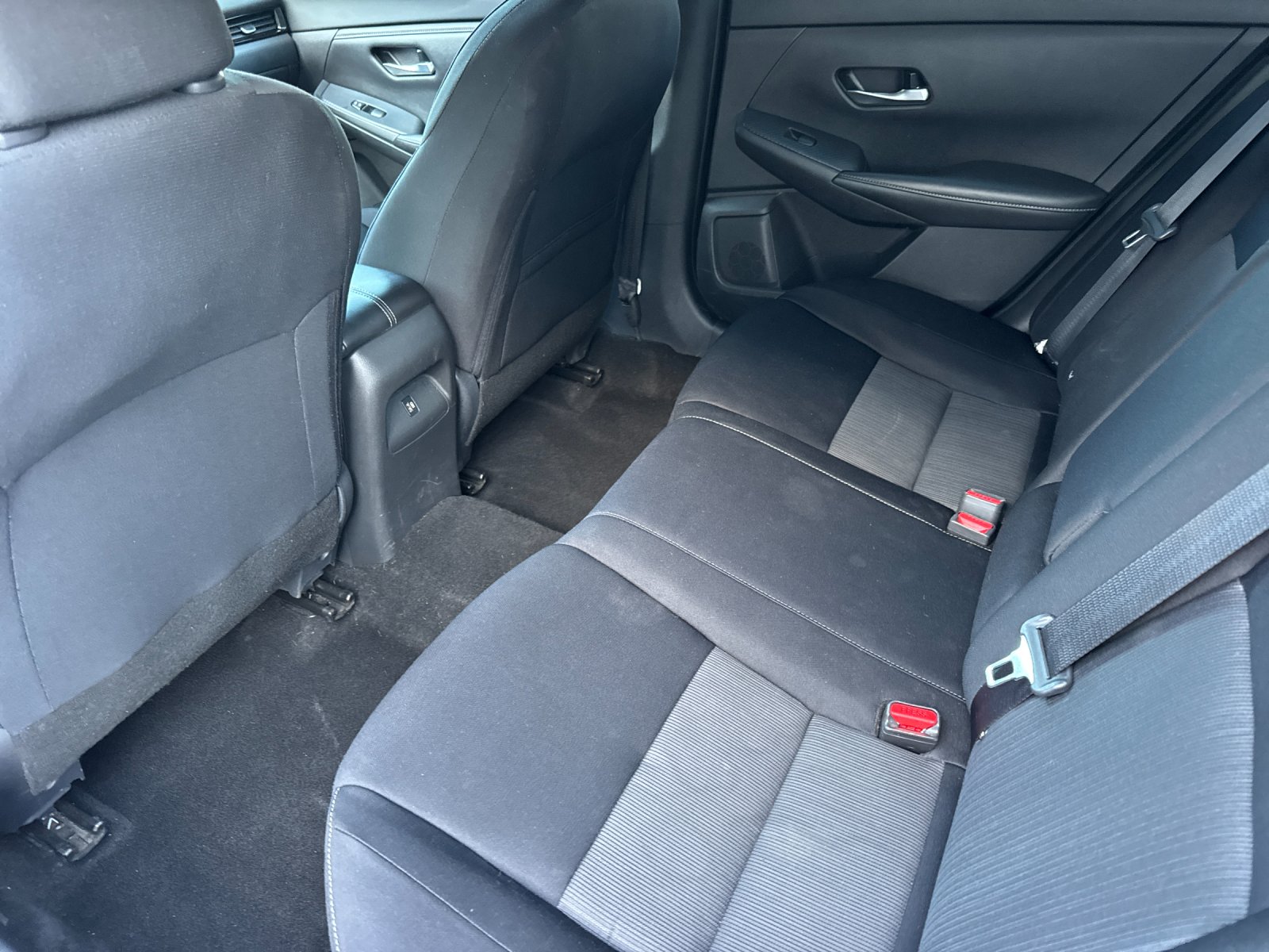 Used 2021 Silver Nissan SV image 11
