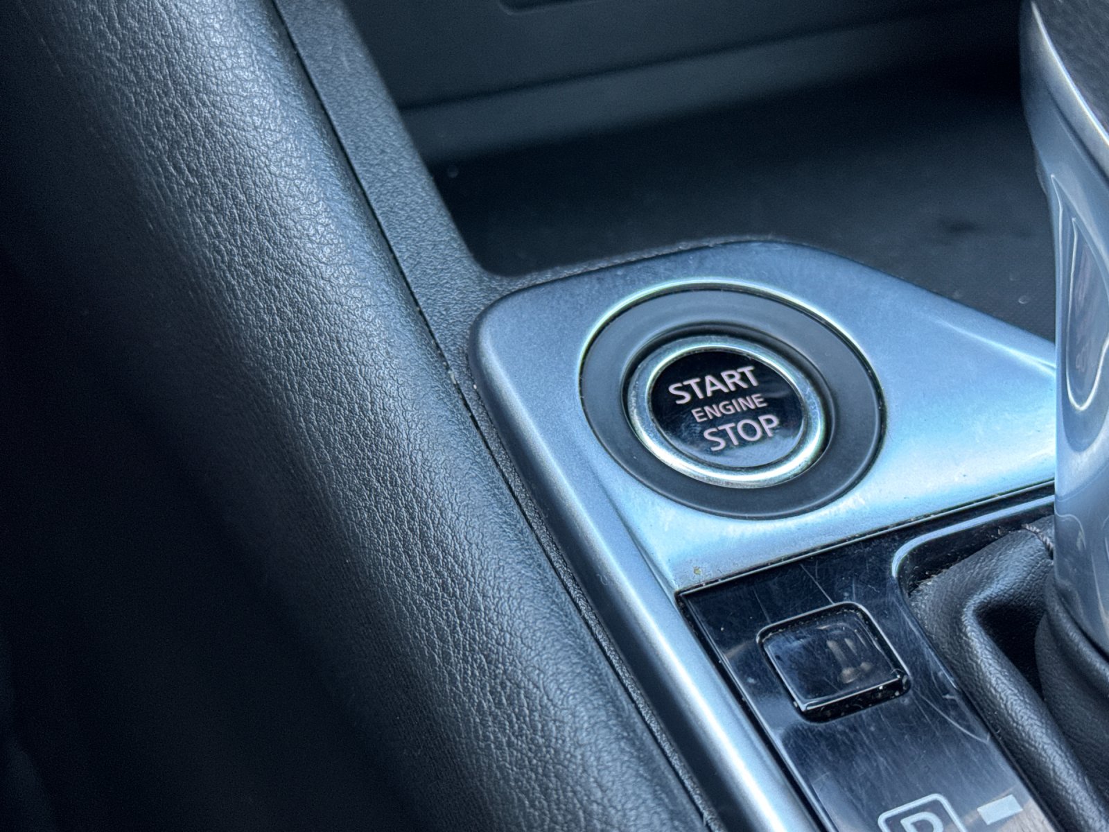Used 2021 Silver Nissan SV image 20