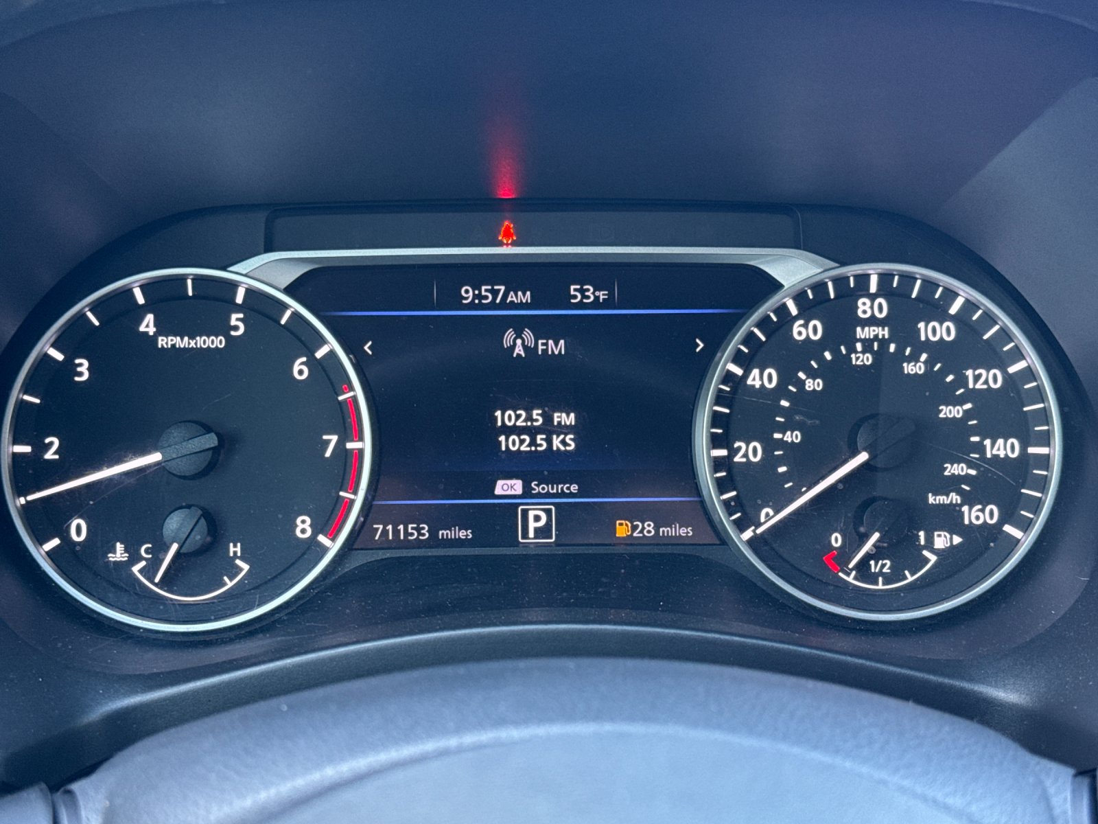 Used 2021 Silver Nissan SV image 22