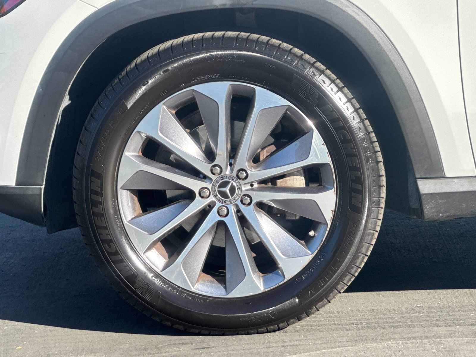 Used 2021 White Mercedes-Benz GLE 350 image 25